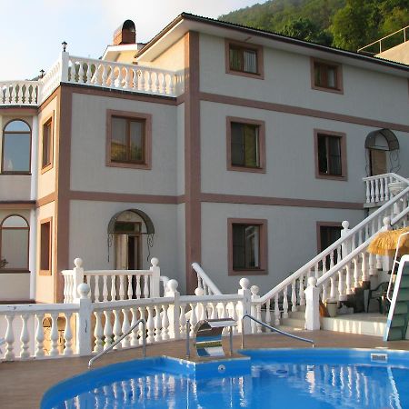 Mamzyshkha Guest House Gagra Exterior foto